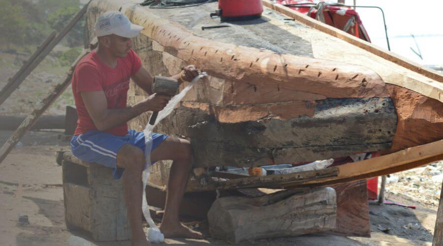 Why choose water damage restoration service for emergency flood repair in Plano